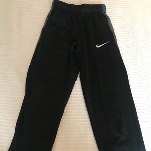 Nike dri fit pants boys size S